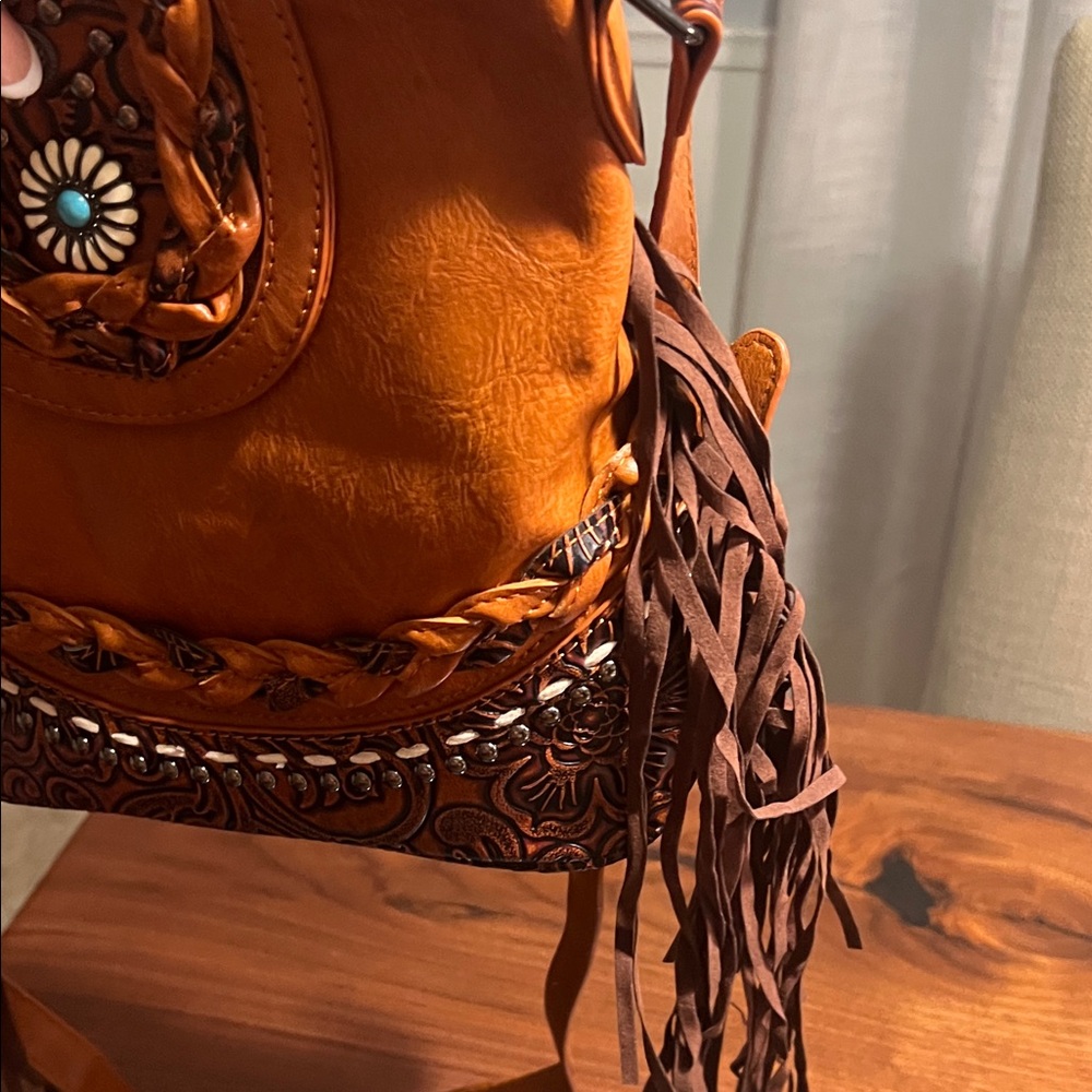 Braided Floral Embossed Tan Crossbody Bag - Picture 3 of 6